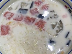 -文昌邓记清补凉(西沙路店)