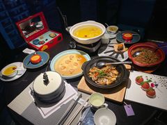 -江上荟·创意中国菜(绿地缤纷城店)