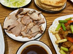 -李连贵酒家熏肉大饼(昆明街店)