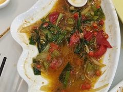 -覃记海鲜美食餐厅