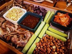-酱肉小酒馆(梅陇店)