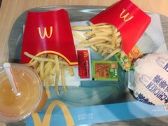 -麦当劳(水坑尾街店)