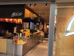 -麦当劳(中山公园龙之梦店)