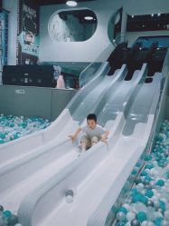 -MINI MARS KIDS CLUB亲子家庭中心(长宁天山店)