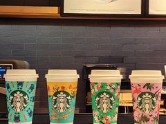 -星巴克臻选(莘庄仲盛店)