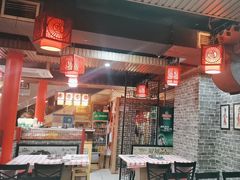 -羊家胡同·龙虾烧烤火锅(龙汇路店)