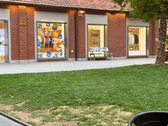 -Money Shops(愚园路店)