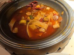 -耶里夏丽·丝路新疆菜·清真食品(徐汇南丹东路臻选店)