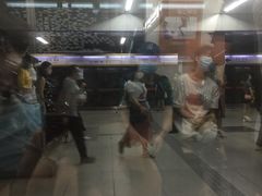 -白石桥南(地铁站)