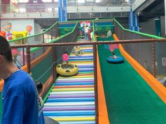 -蒙特利亲子乐园