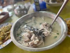 -雪湖煜辰鱼头老店(雪野湖店)