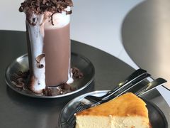 巧克力脏脏-RWORK·COFFEE(滨江店)