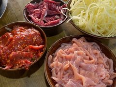 -正南齊北重庆老火锅(光华村直营店)