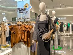 -王府井奥莱临潼小镇(临潼店)