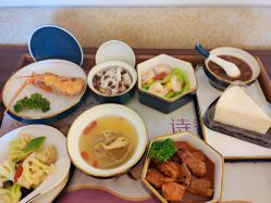 -大美母婴月子中心