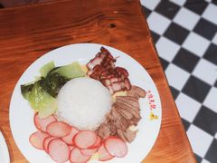 丝袜奶茶-澳门陈光记烧味饭店(南京德基广场店)