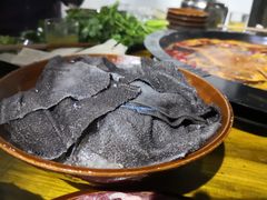 -虎贲三拖八老火锅(洋人街店)