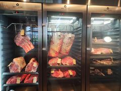 面包甜点陈列柜-MONICH牛排融合餐厅(和义大道购物中心店)