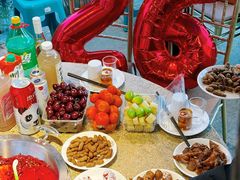 -茅草房·河畔园林火锅