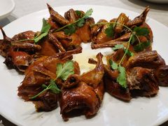 -品悦酒店(三林古镇店)