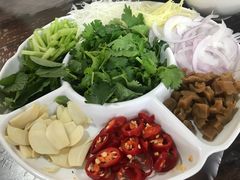 -官塘锋记鱼生·生腌·砂锅粥(牌坊街店)