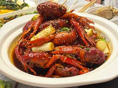 -肥肥虾庄·金牌油焖大虾(沙湖店)