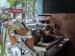 -Onirii Coffee(长乐路店)