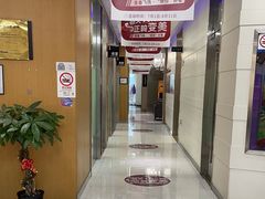 -雅悦齿科(顾村公园店)