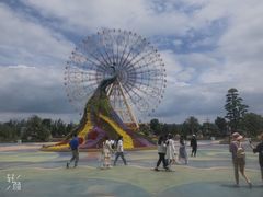 -七彩云南欢乐世界