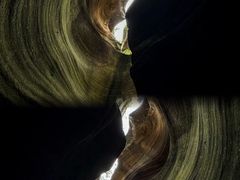 -波浪谷
