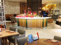 -松咖啡自助餐厅·松北香格里拉