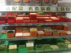 -极有家小鱼小鸡石锅煲(佳兆业店)