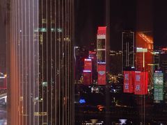 -日月光中心广场