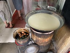 -云南大锅豆浆店