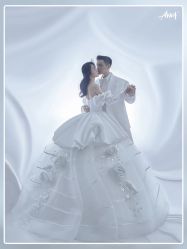 -经典婚纱摄影美学馆·私人定制