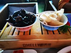 -澳美徕·港式花胶鸡火锅(高新万达店)