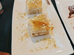 -Efes Turkish & Mediterranean Cuisine 艾菲斯餐厅(陆家嘴店)