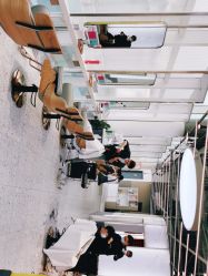 -PE SALON 