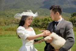 -麦田·婚纱摄影(天河新天地店)