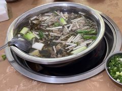 -黑竹沟新场牛肉火锅