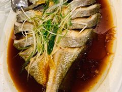 清蒸黄鱼-鹿港小镇(金虹桥国际中心店)