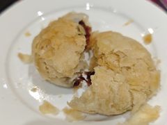 -香巴拉云南餐厅(华莱坞店)