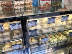 -白玉兰食品(汇联商厦店)