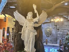 -暴风岛沉浸式体验馆(百联世纪店)