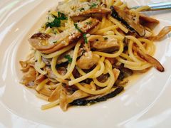 -港丽餐厅(高德置地店)