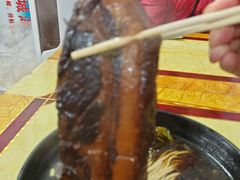 -小龙大肉面馆