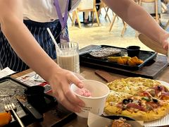 -必胜客(龙泉万达店)