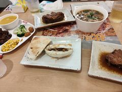 -大师兄·西北小馆(北站缤果空间店)