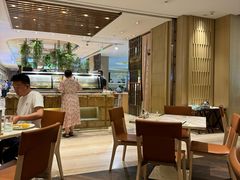 -冀粤香海鲜自助餐厅(西美五洲店)