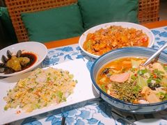 农家大盘鸡-好嫂子酱猪手•农家菜(学院南路店)